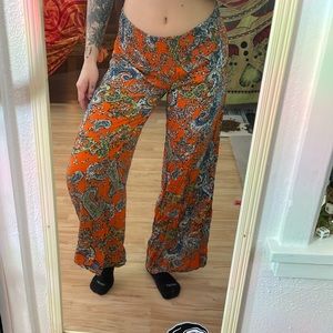 Love tree size small flowy/wide leg paisley pants